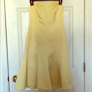 Yellow dress